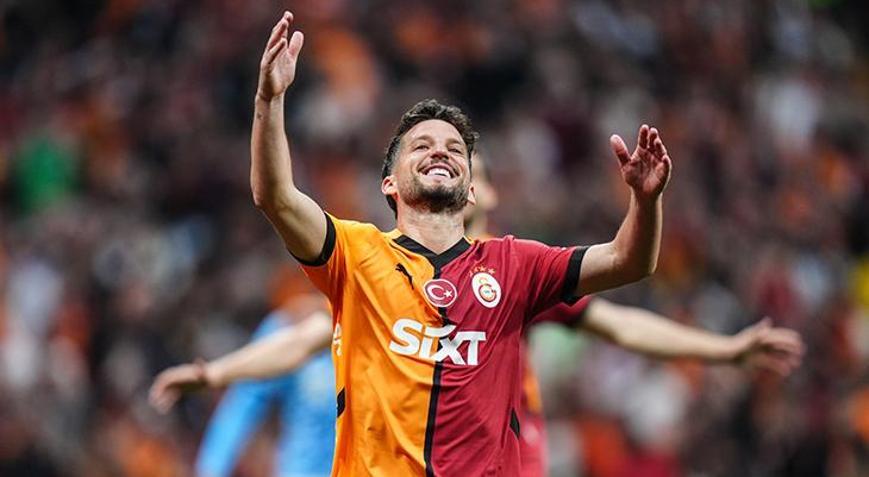 Galatasarayda Dries Mertens golle veda etti