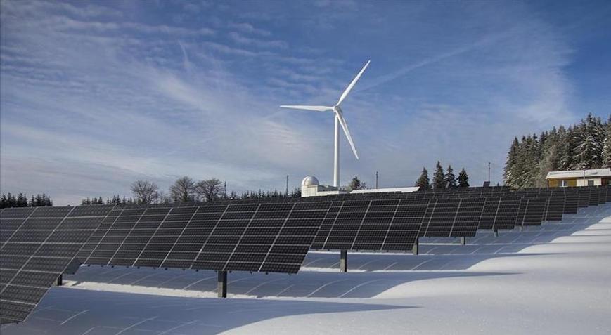 Dünyada yapımı süren 3 enerji projesinden 2si temiz kaynaklı