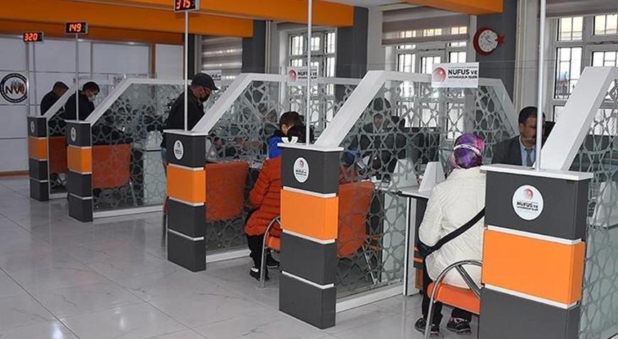 ÖSYM duyurdu: Nüfus müdürlükleri YKSye girecek öğrenciler için hafta sonu açık olacak