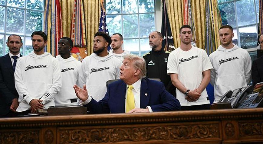Juventustan Donald Trumpa gizemli ziyaret