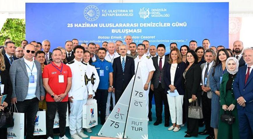 Bakan Uraloğlu’ndan denizcilere müjde Sınav ve belge işlemlerinde yeni dönem