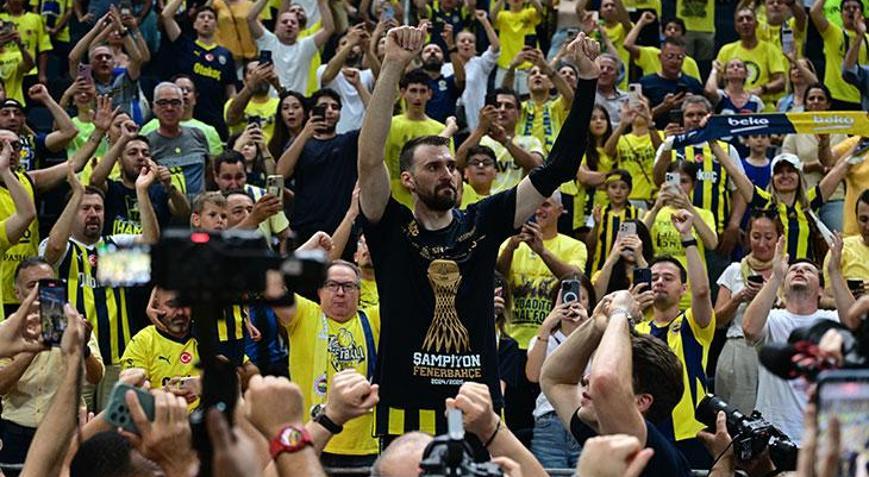 Fenerbahçe Bekoya veda eden Guduric gözyaşlarını tutamadı İşte yeni adresi