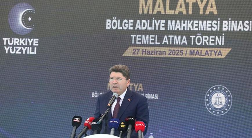 Bakan Tunç: Türkiye her zamankinden daha yüksek standartlı bir demokrasiye sahiptir