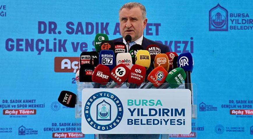 Bakan Bak: Türkiye, spor ülkesi olma yolunda hızla ilerliyor
