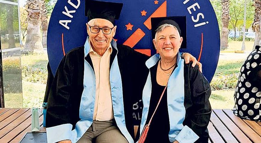 Zihni diri tutan üniversitenin 60 yaş üstü öğrencileri: Öğrenmenin yaşı yok kanıtladık