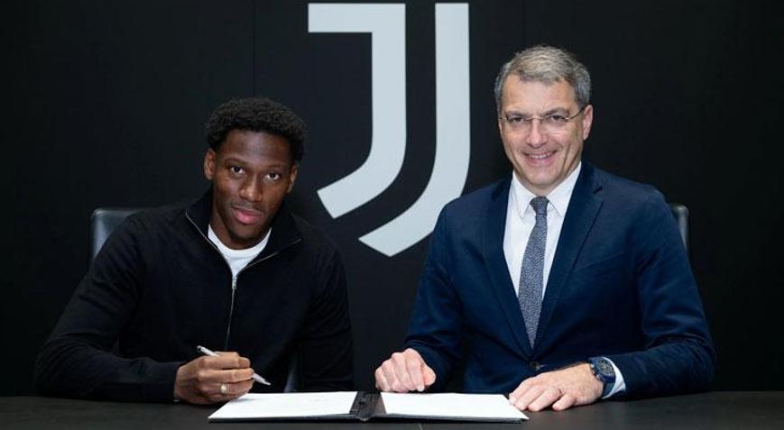 Jonathan David, Juventusa transfer oldu