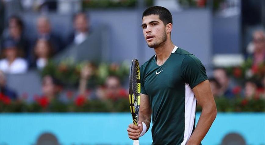 Wimbledonda Alcaraz üst üste 3. şampiyonluk peşinde