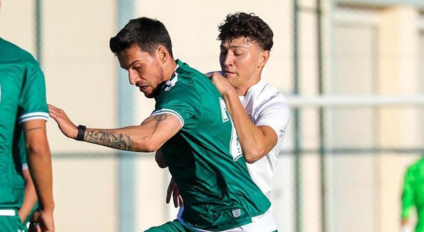 Konyaspor, Çaykur Rizesporu 2-1 mağlup etti