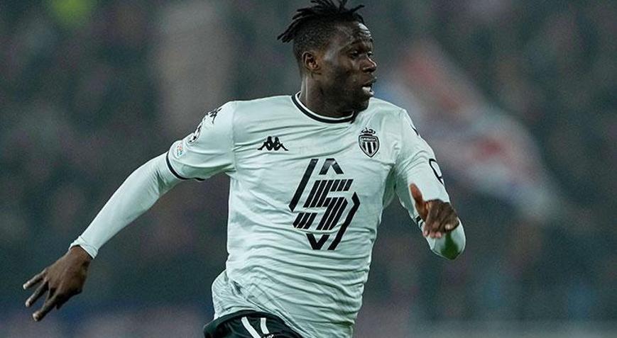 Galatasaraya Fransadan yeni stoper Listeye alındı