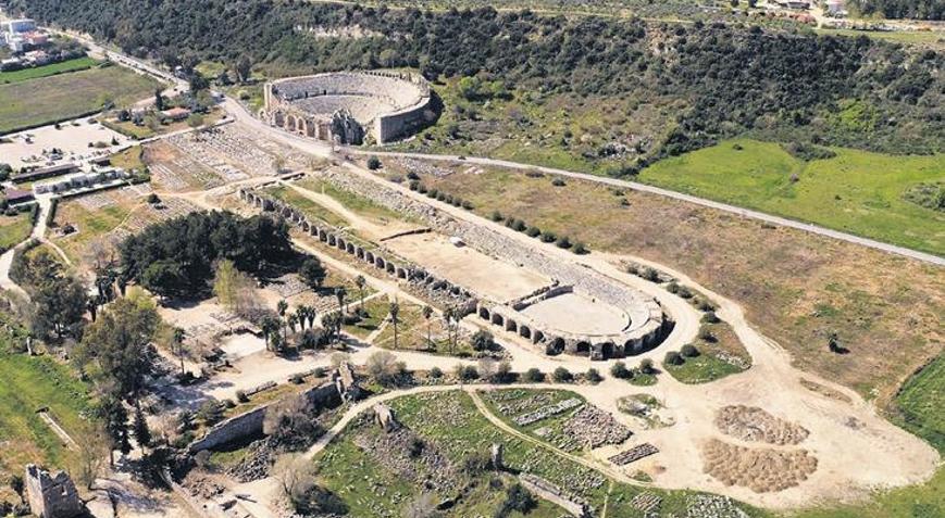 Perge: Mermerin dile geldiği kent