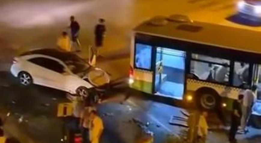 Bursa’da otomobil ile halk otobüsü çarpıştı: 7 Yaralı