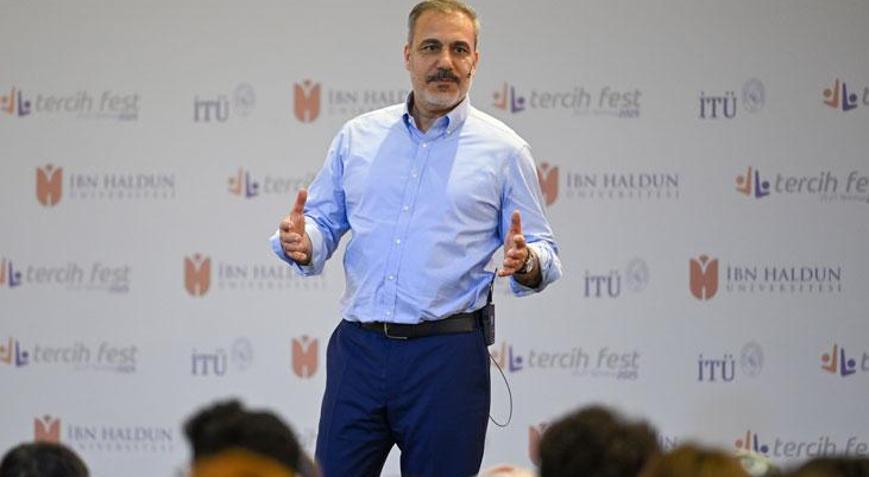 Bakan Fidan TercihFest 2025te gençlerle buluştu