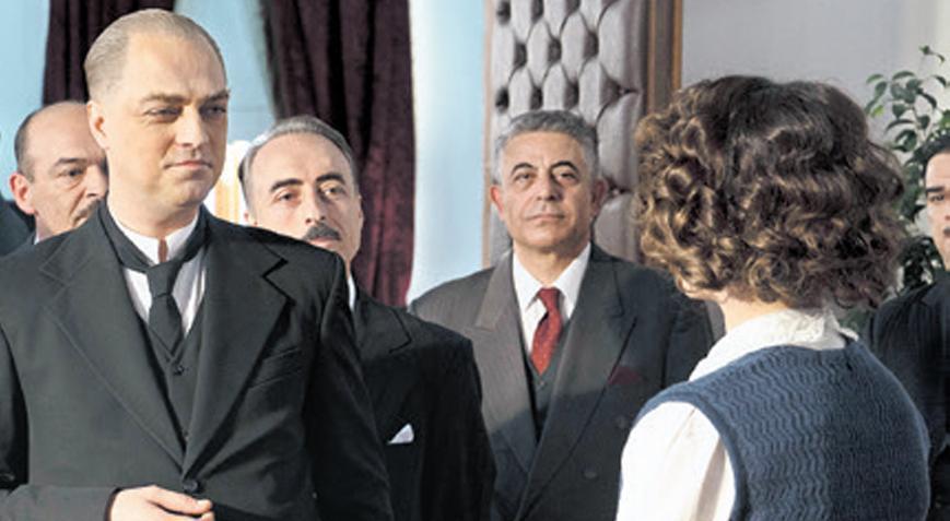 Akşam serinliğinde film keyfi
