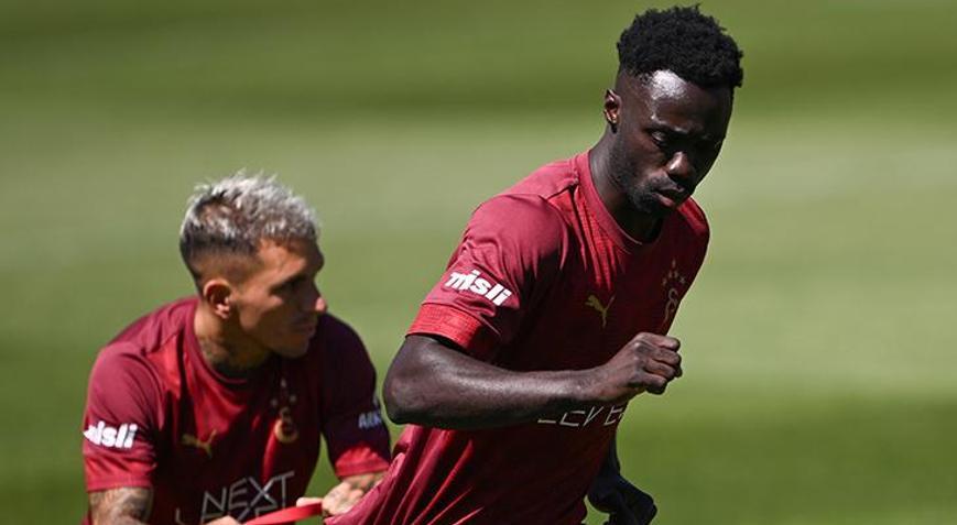 Davinson Sanchezin temsilcisi, Galatasaray ile görüşecek