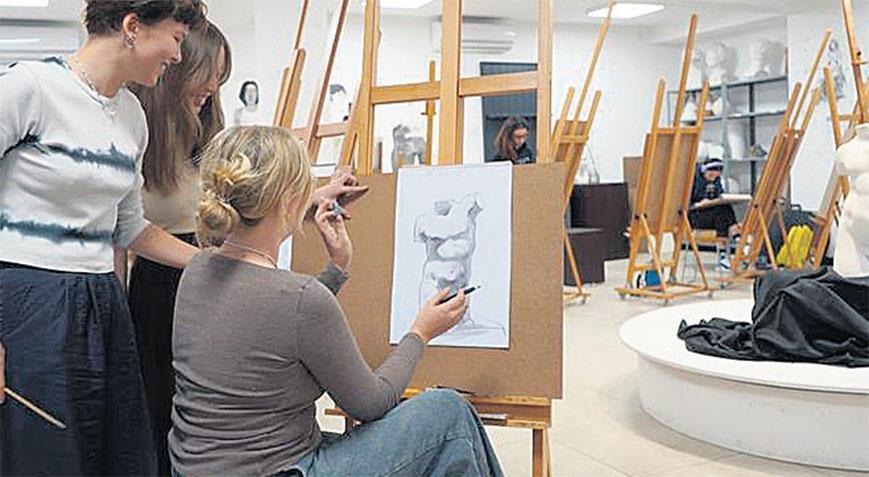 KKTC’de sanat yeteneğine burs