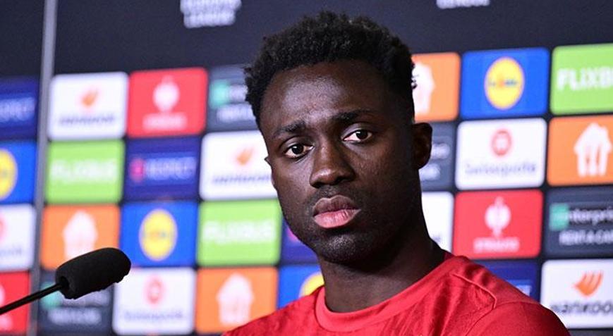 Galatasarayda Davinson Sanchezden yönetime şart