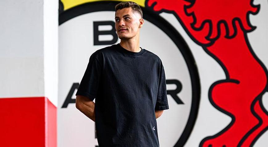Bayer Leverkusen, Patrik Schick ile sözleşme tazeledi