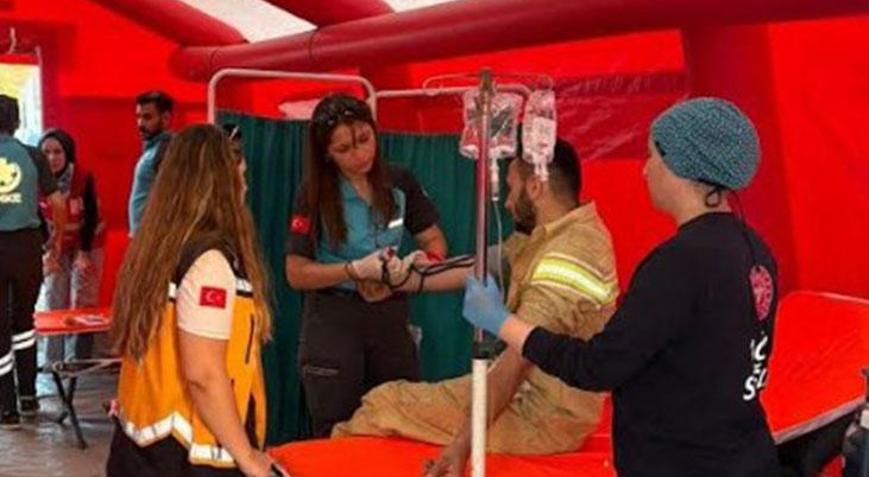 Yangın bölgelerindeki 3 sahra hastanesinde 350 kişiye müdahale edildi