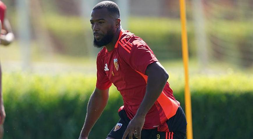 Kayserisporda Duckens Nazon ile yollar ayrıldı