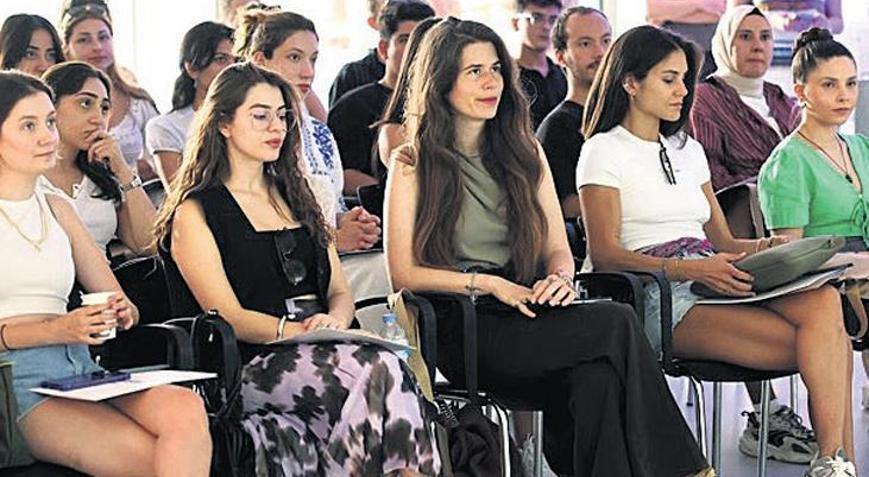 Başkan Denizli gençlerle buluştu