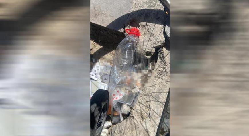 Küçükçekmece’de 4 çocuk kıraathaneye içi tuz ruhu dolu şişe attı