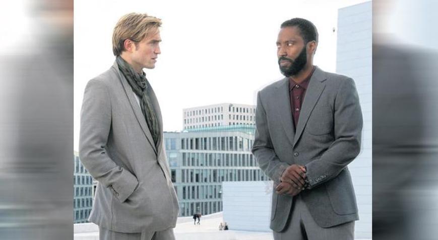 Açık havada ücretsiz gösterimler