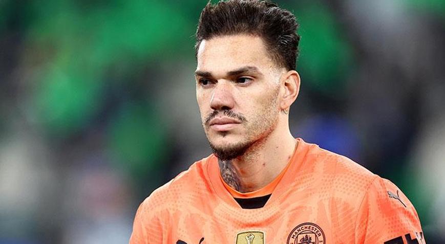 Galatasarayda kaleci ikilemi Manchester Cityden dev talep