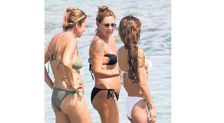 Denizde yoga sohbeti