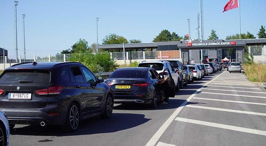 40 yıllık özlem ‘Gelirken heyecan oluyor dönüşte üzülüyoruz’