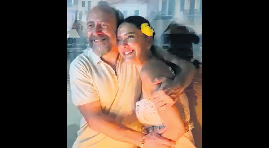 Doğum gününde aşka geldiler