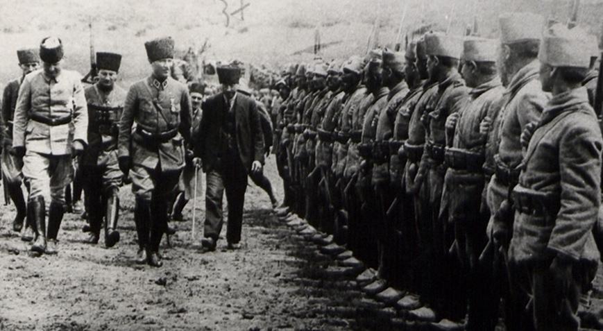 Siyasilerden 30 Ağustos mesajları: ‘Birleştiğimizde aşılamayacak hiçbir engel yok