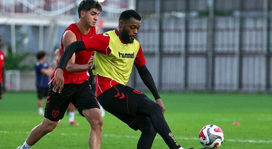 Samsunspor Konferans Ligi kadrosunu UEFAya bildirdi Yeni transfer kadroda