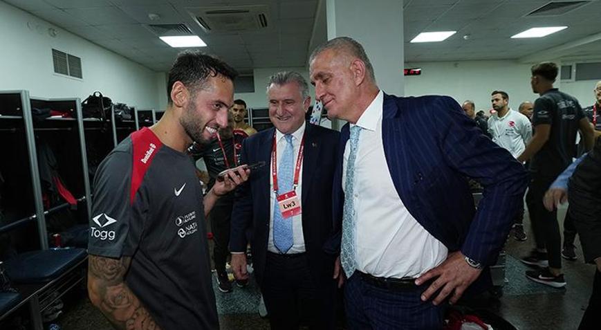 Bakan Bak: Milletimizi sevindirmek bize gurur veriyor