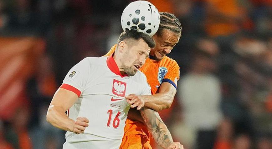 Hollanda ile Polonya puanları paylaştı