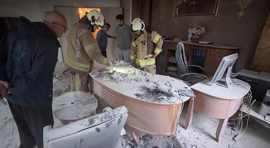 Avcılarda kursta çıkan yangın büyümeden söndürüldü