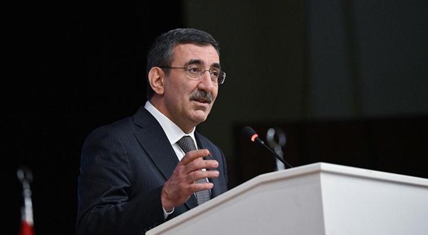 Yılmaz, Orta Vadeli Programı açıkladı