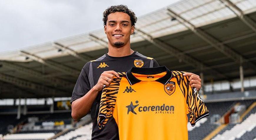 Ronaldinhonun oğlu, Acun Ilıcalının takımına imzayı attı