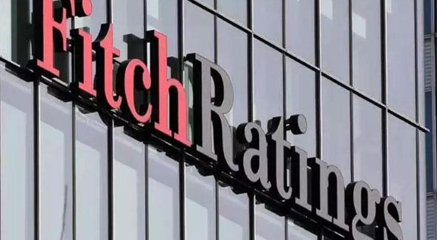 Fitch, Fransanın kredi notunu düşürdü