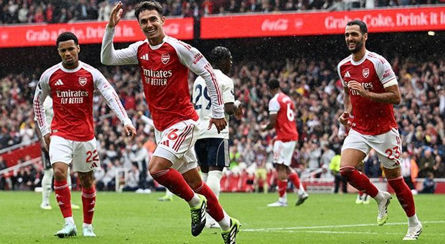 Arsenal, Nottingham Forestı 3 golle geçti