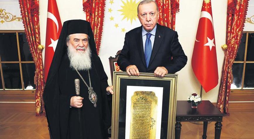 Cumhurbaşkanı Erdoğana anlamlı Kudüs hediyesi