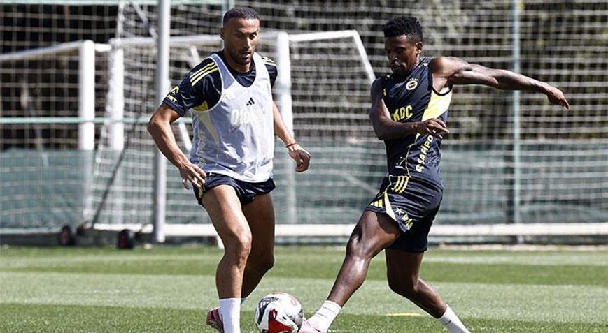 Fenerbahçeye müjdeli haber Yıldız oyuncu geri dönüyor