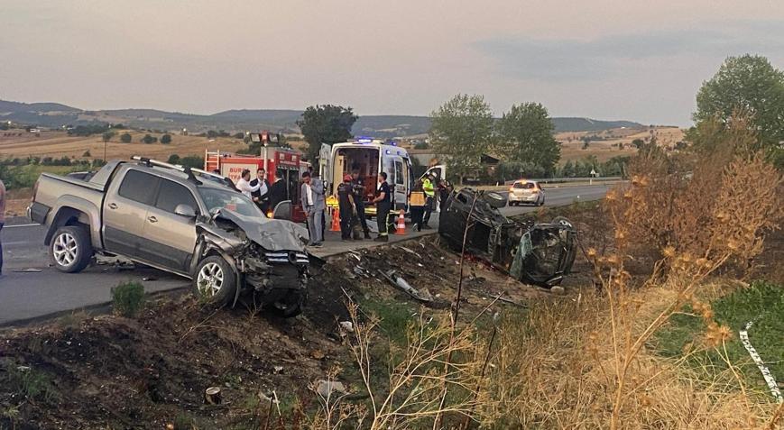 Eski belediye başkanı kazada öldü, eşi yaralandı
