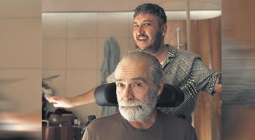 Kahkaha ile gözyaşı bir arada