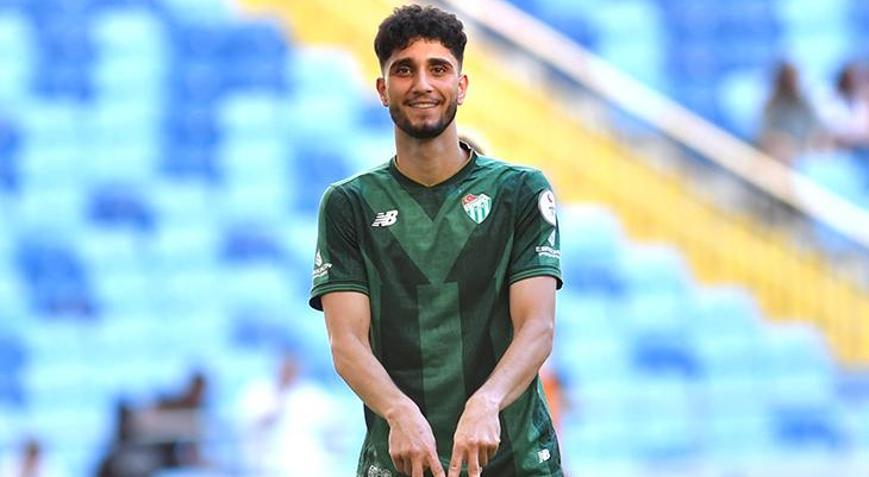 Bursaspor, Adanaspor deplasmanında 6 golle galip geldi