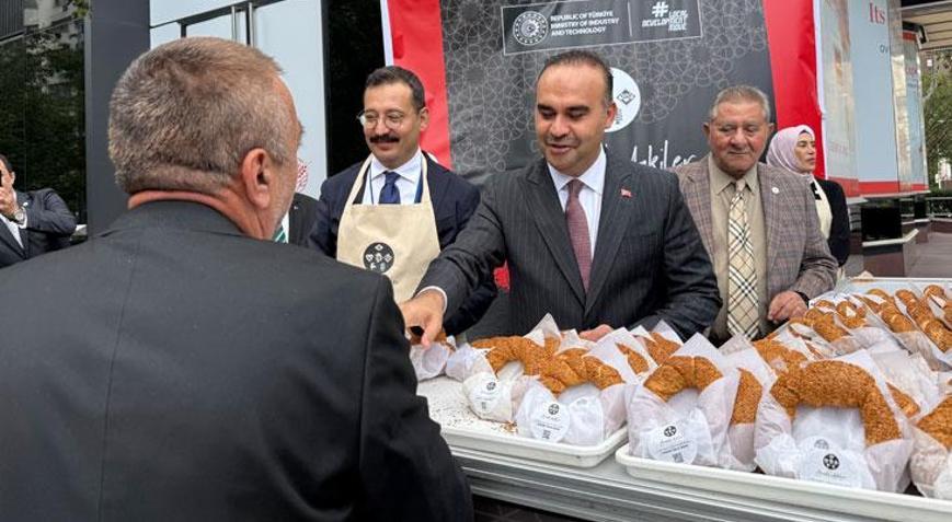 Bakan Kacır: Filistinlilerin hakkını savunmaya devam edeceğiz