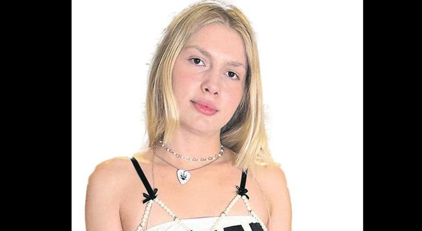 ‘Dizilere tövbeliyim’