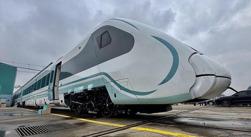 Milli Hızlı Tren güneş enerjisiyle üretiliyor