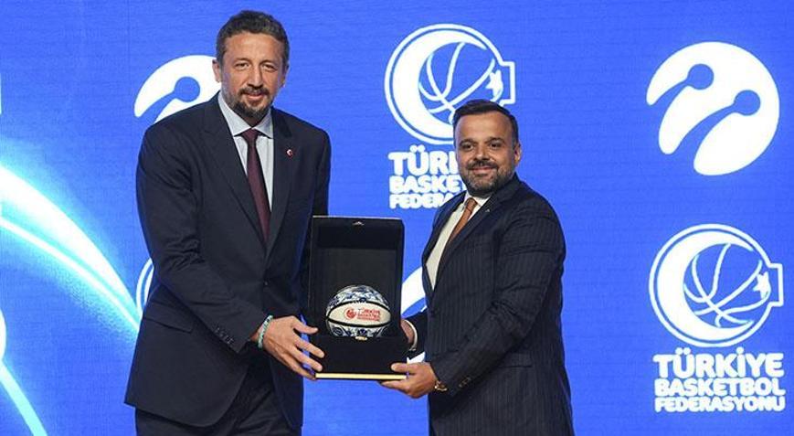 Turkcell, Basketbol Gelişim Merkezi ve milli takımlar sponsoru oldu