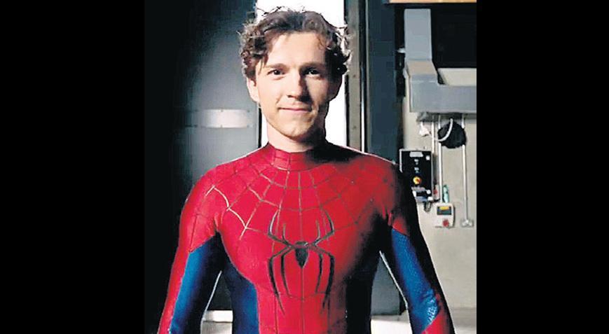 Örümcek Adam beyin sarsıntısı geçirdi