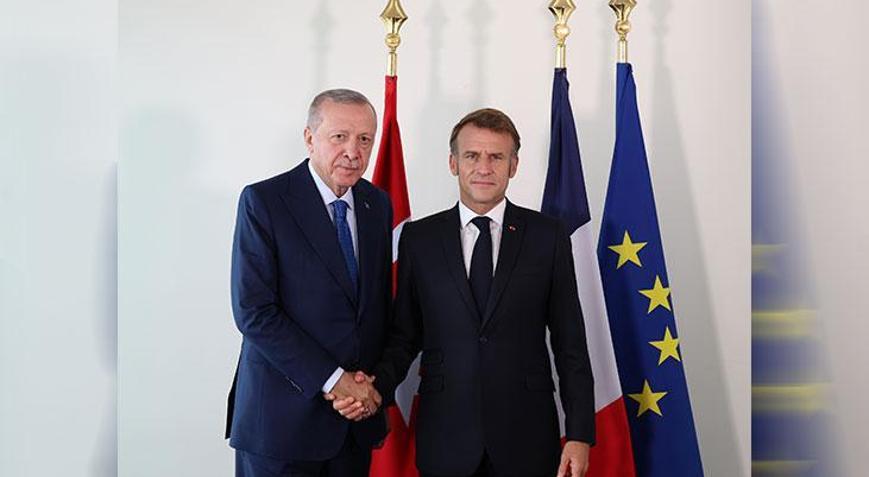 ABDde diplomasi trafiği Cumhurbaşkanı Erdoğan, Macron ile bir araya geldi